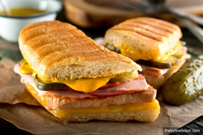 best_medianoche_sandwich_near_me_featured.jpg
